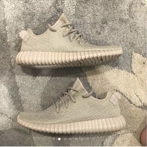 yeezy oxford tan box