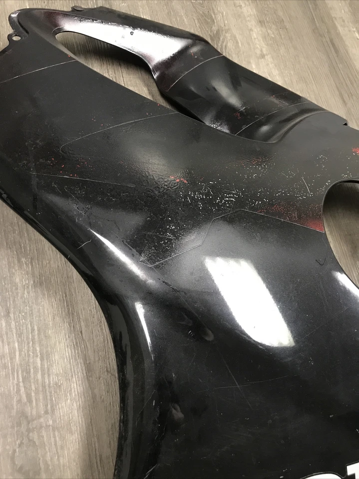 PIEZA IZQUIERDA CAPÓ HONDA CBR600 F4 2001 # 64450-MBW-A10ZA Foto 4 de 4