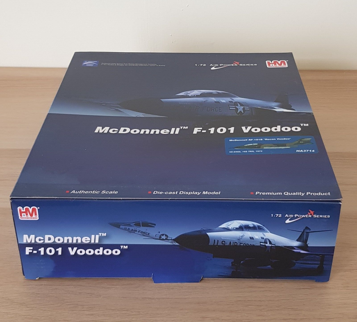 Hobby Master 1/72 HA3714 McDonnell RF-101B Voodoo USAF 192nd TRS