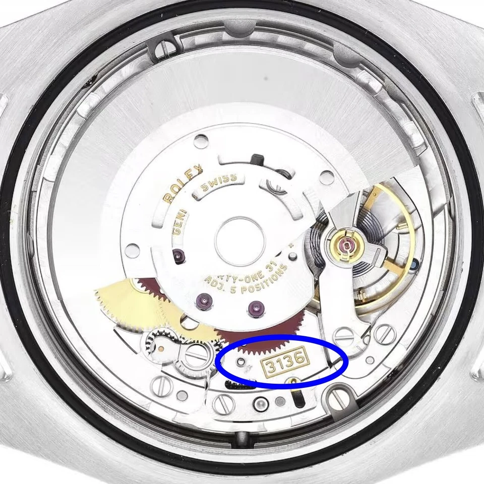 Factory Made Authentic ROLEX DATEJUST II 41 Wimbledon Dial 116333 / 3136 Cal. Foto 3 de 4