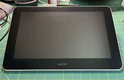Wacom One 13 Creative Pen Display DTC-133 w/ Pen, Original Cables, Sleeve