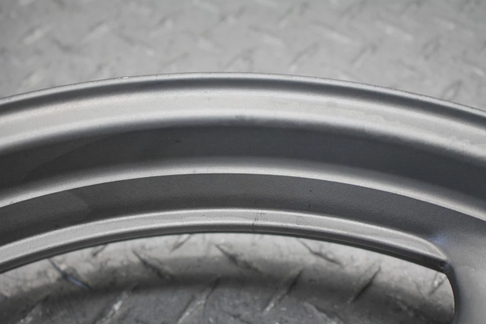 Honda Hawk GT 650 NT650 1989 llanta delantera J17XMT2,50 (recta) Foto 4 de 4