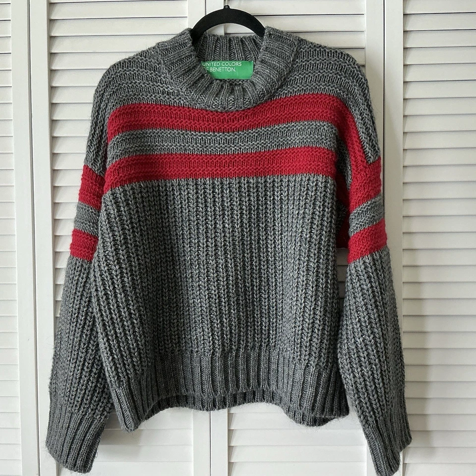 Suéter grueso Preppy United Colors of Benetton acanalado talla L XL gris lana alpaca Foto 2 de 4