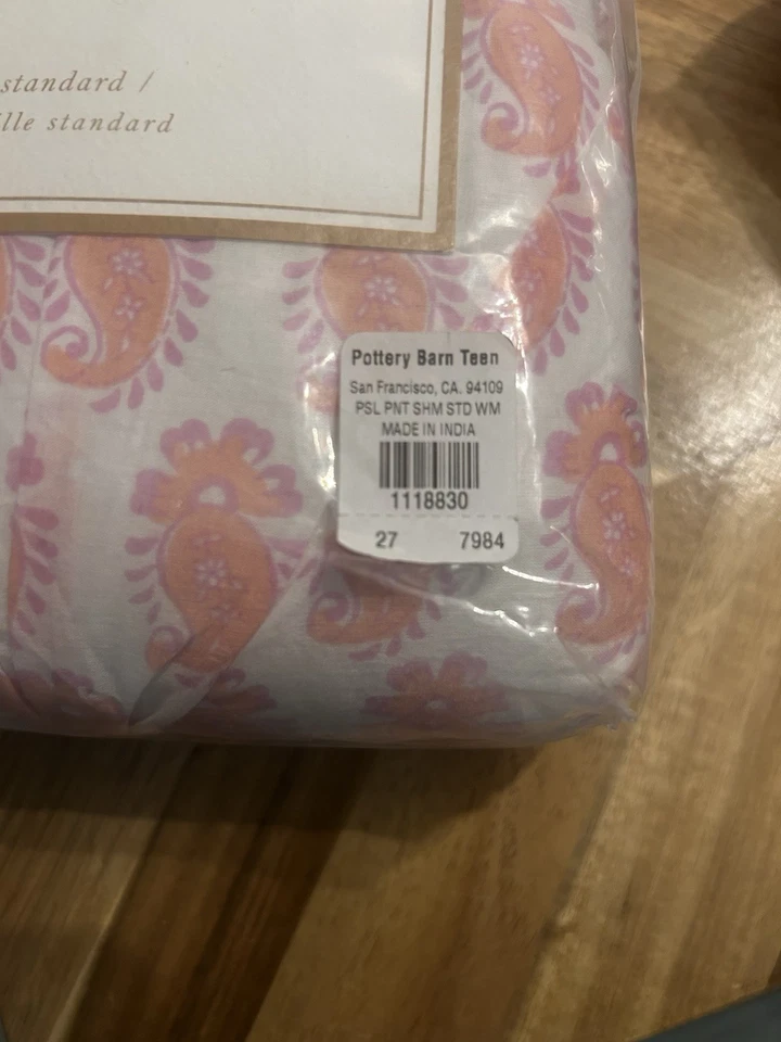 Almohada estándar Pottery Barn Teen rosa cachemira pin tuck detalles nuevos con etiquetas niñas Foto 3 de 4