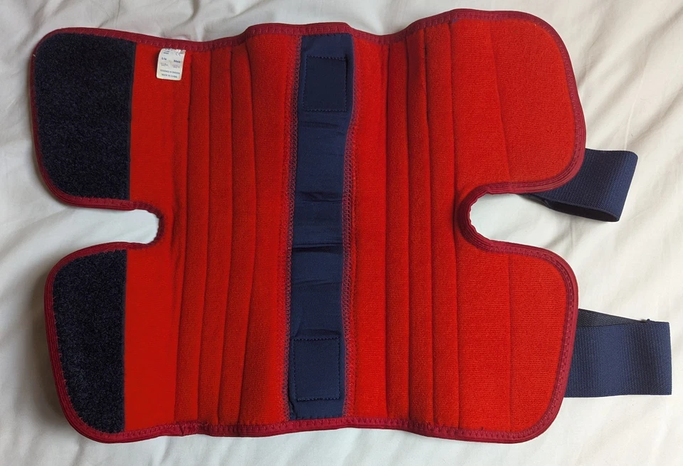 Vulkan Knee Sleeve Support Wrap Around Gym Compression size small medium blue - Image 4 of 4