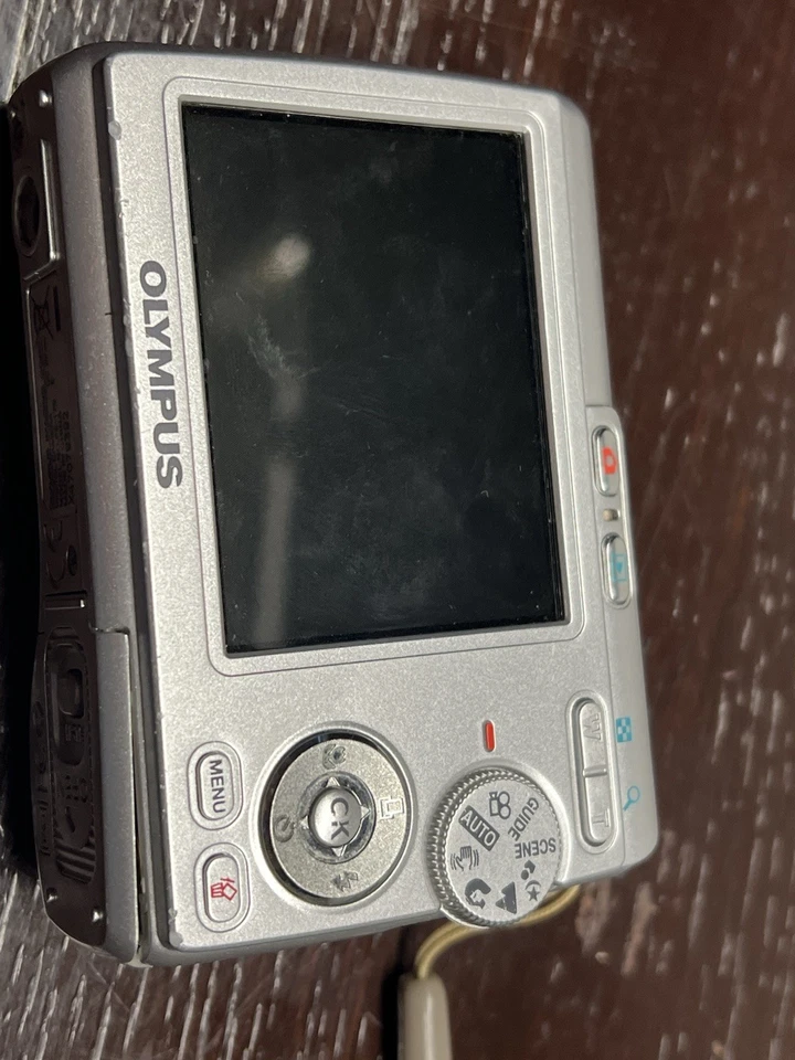 Olympus FE-170 Digital Camera - Image 3 of 4