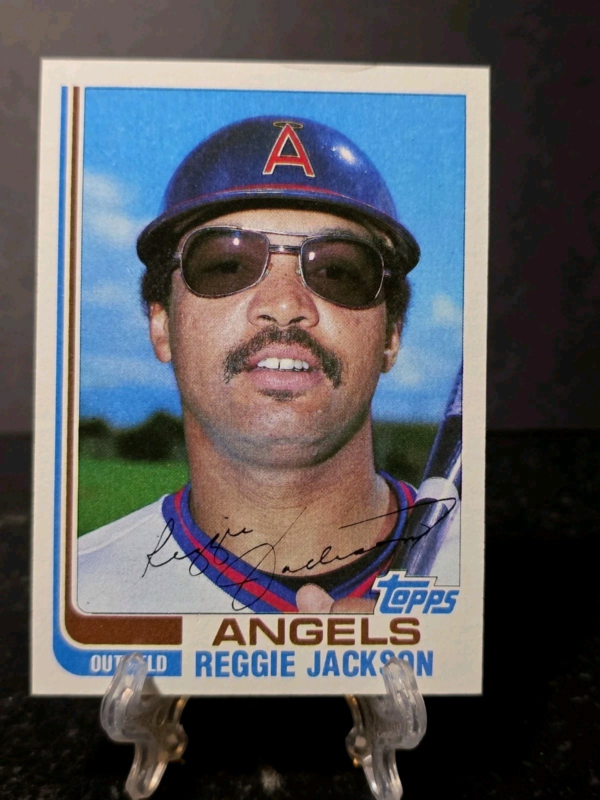 Reggie Jackson #47T Baseball Cards 1982 Topps Traded trading card — raw and PSA graded price guide