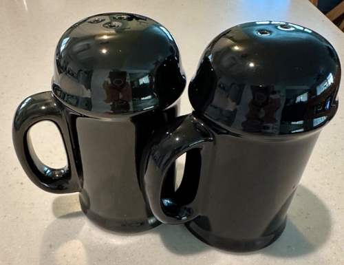 Set shaker sale e pepe in gres nero alto 4,5" ottime condizioni - Foto 3 di 3
