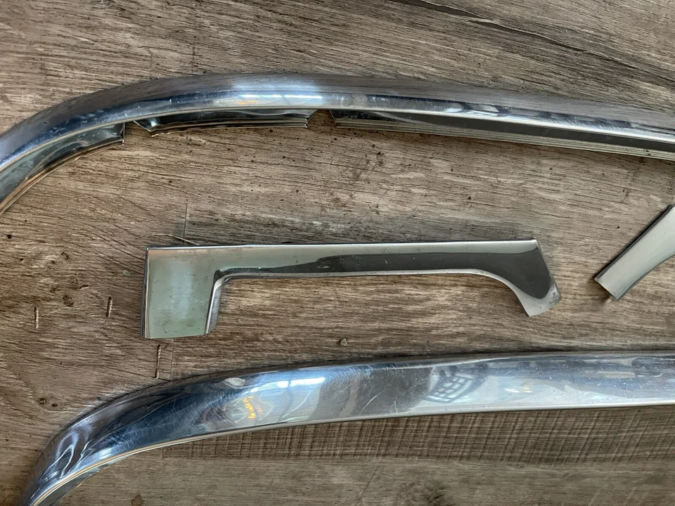 Ford Fairlane Galaxie 1959 ventana trasera moldura parabrisas Victoria OE Foto 4 de 4