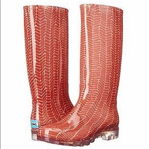 toms rubber boots