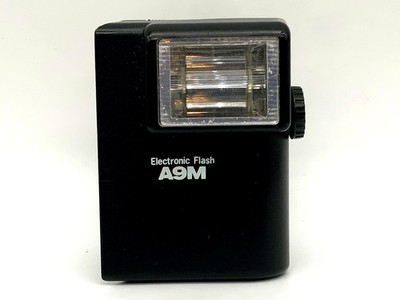 Olympus A9M Electronic Flash Blitzgerät für XA, XA1 etc. Kamera Blitz Flash