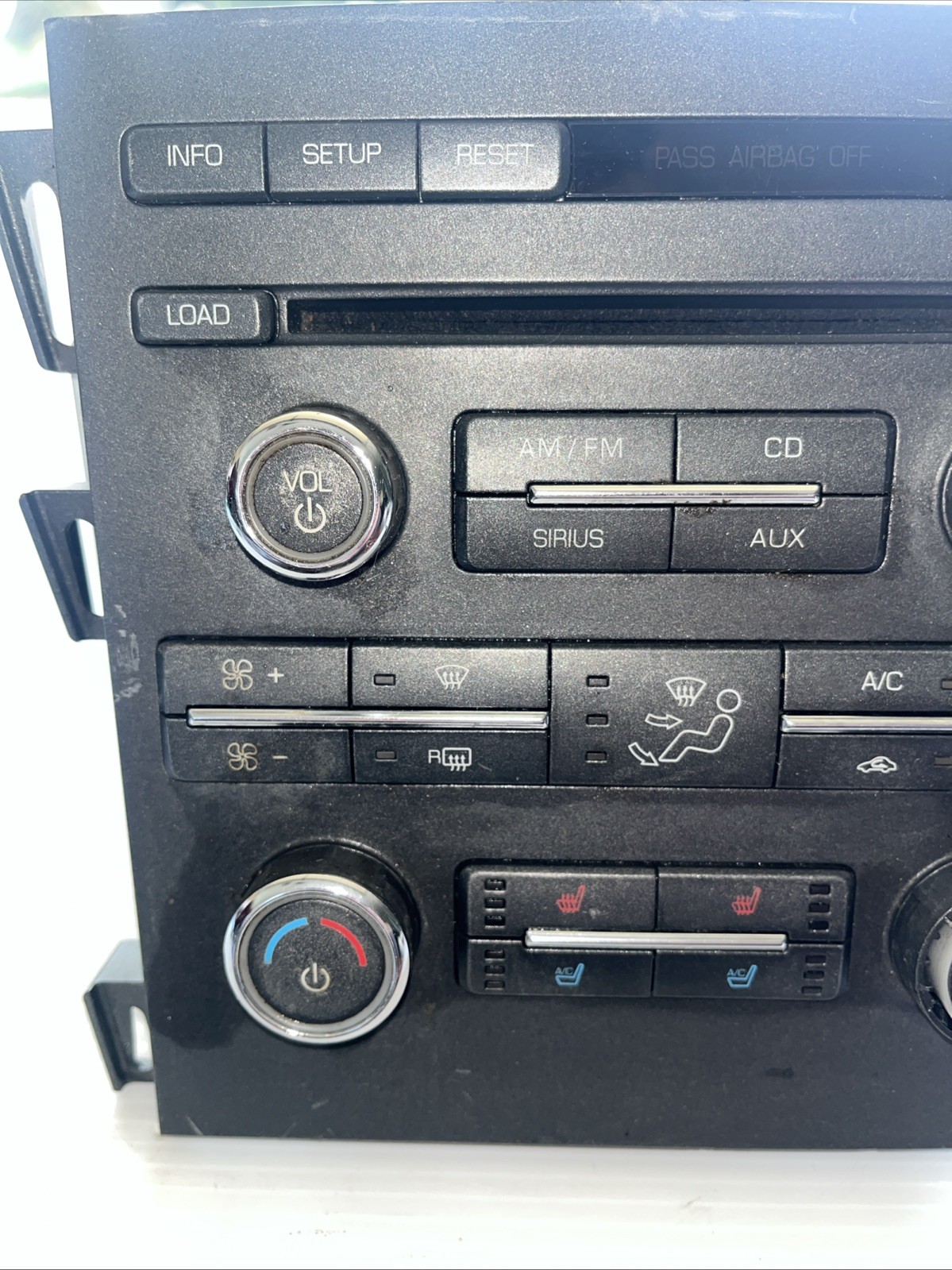 Picture 2 of 4