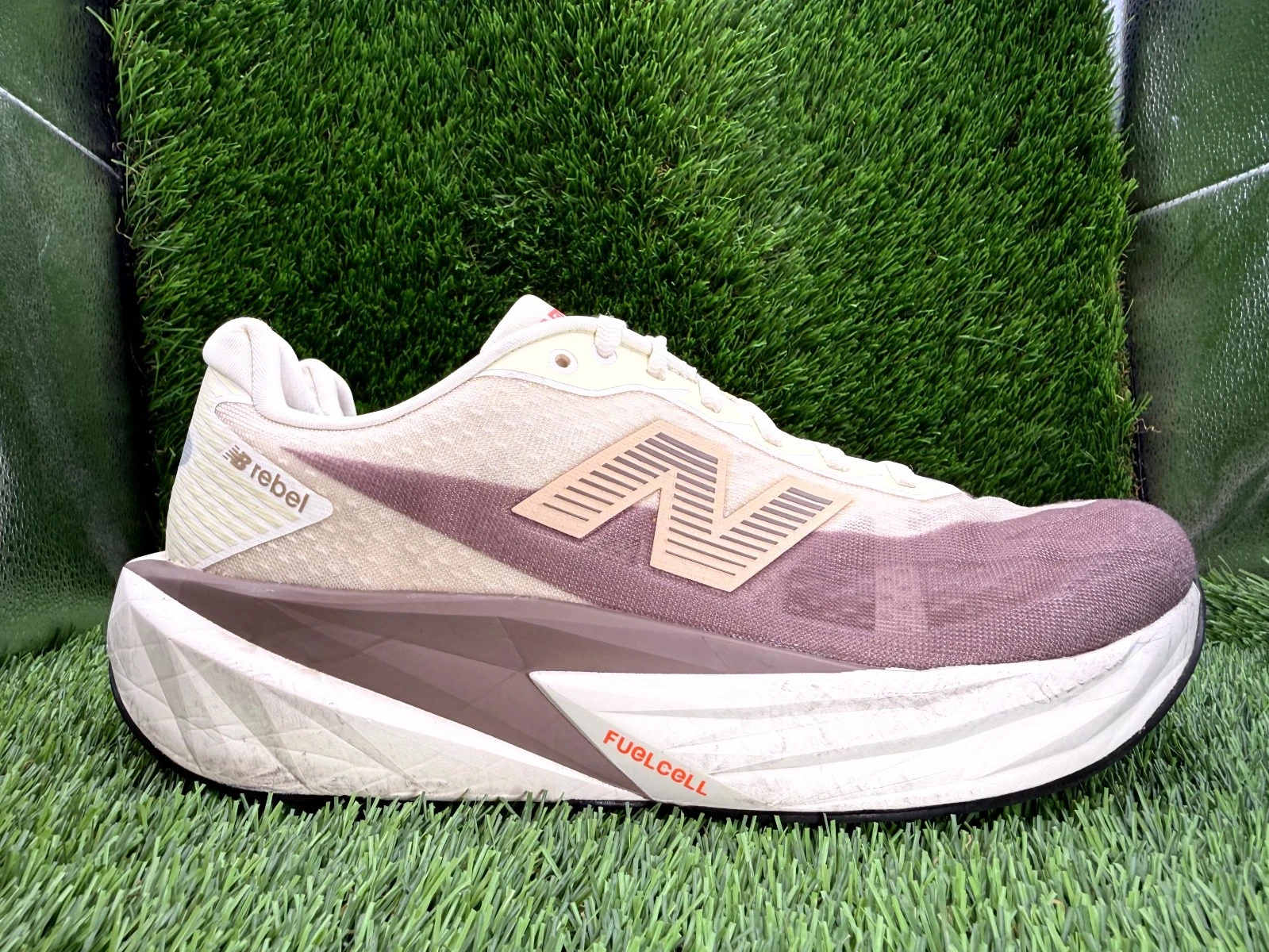New Balance FuelCell Rebel v5 MFCXLY5 Athletic Shoes Unisex M9/W10.5 Brown Mesh