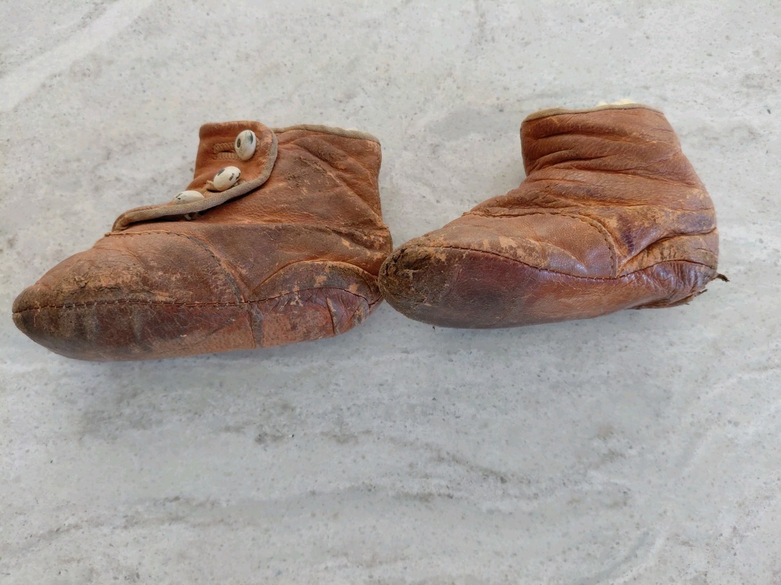 Antique Button Leather BABY SHOES See Note
