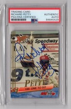 Hot Boxes and Bonus Packs Ride with 2011 Wheels Main Event Racing 21