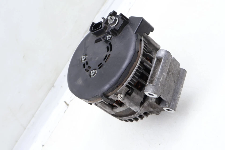 2017-2024 AUDI A4 QUATTRO 2.0L - Alternator (150 AMP) 06L903024J - Image 4 of 4