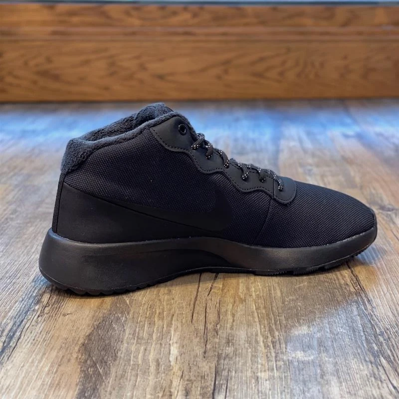 Nike chukka noir 2025