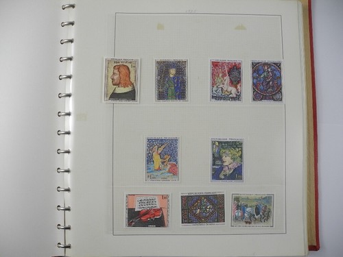 FRANCE, Excellent assortment of mostly MINT NH Stamps in a SAFE album - Picture 4 of 24