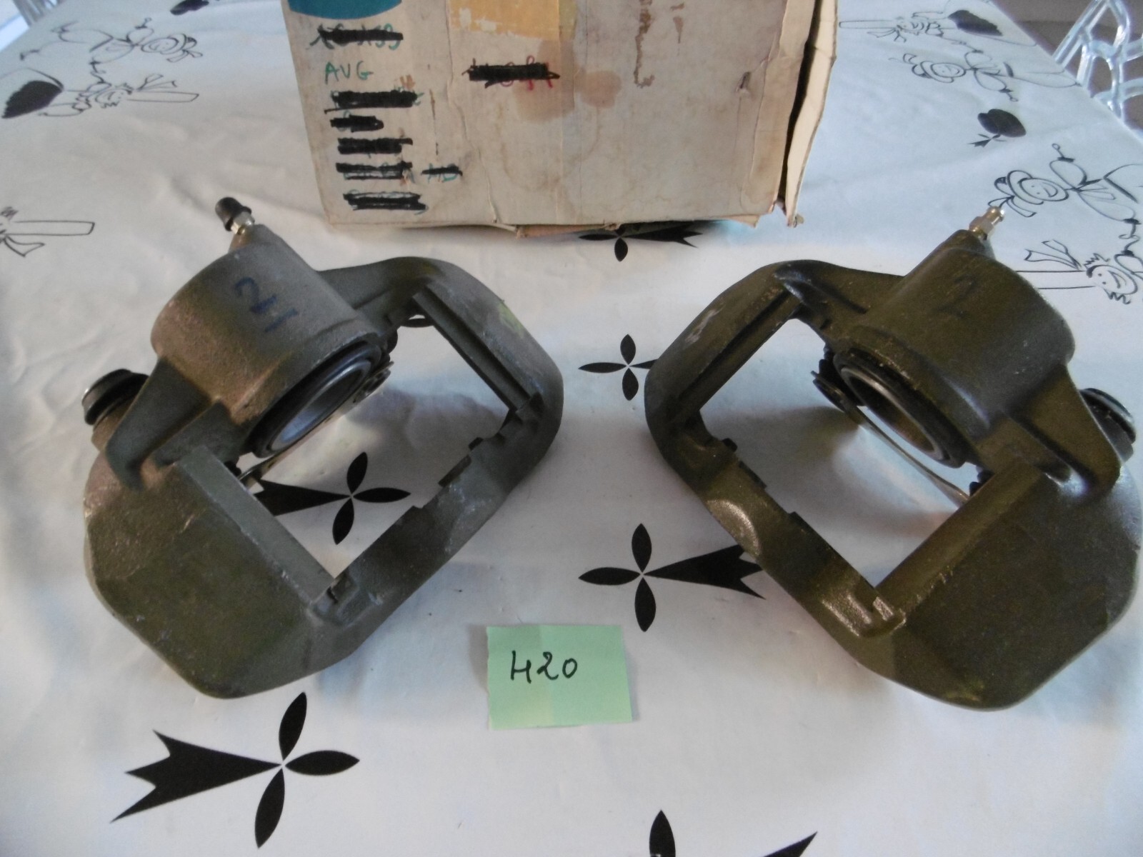 Étriers freins avant Renault 19 Clio Super 5 R9 R11 neufs système Bendix monobloc