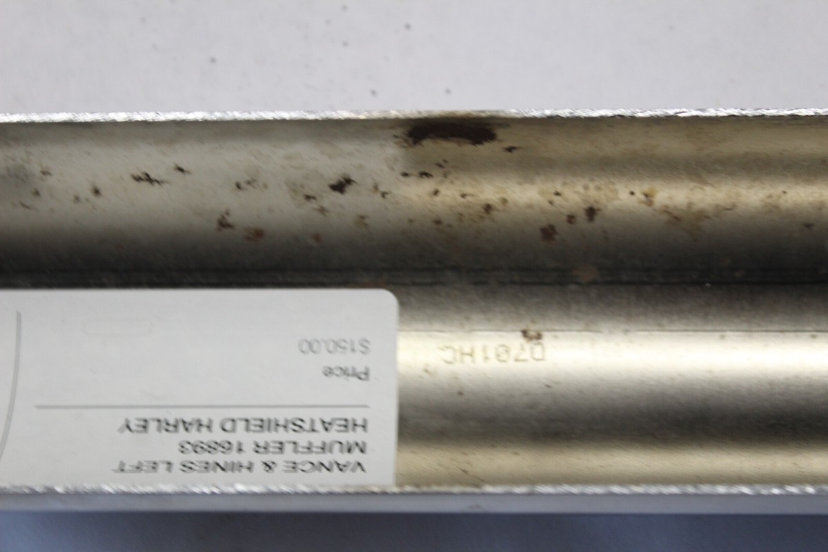 VANCE & HINES LEFT MUFFLER 16893 HEATSHIELD HARLEY DAVIDSON