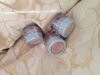 3 x L'Oreal Loose Shimmering Face Powder Mesmerized and Fantasized Neu