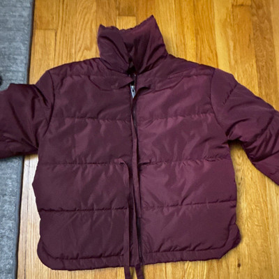 francesca's Womens Burgundy Puffer Jacket Full Zip Pockets Short Size S
