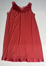 Vintage Vanity Fair Women's Large Nightgown Pajamas Cherry Red Satin Trim Nylon