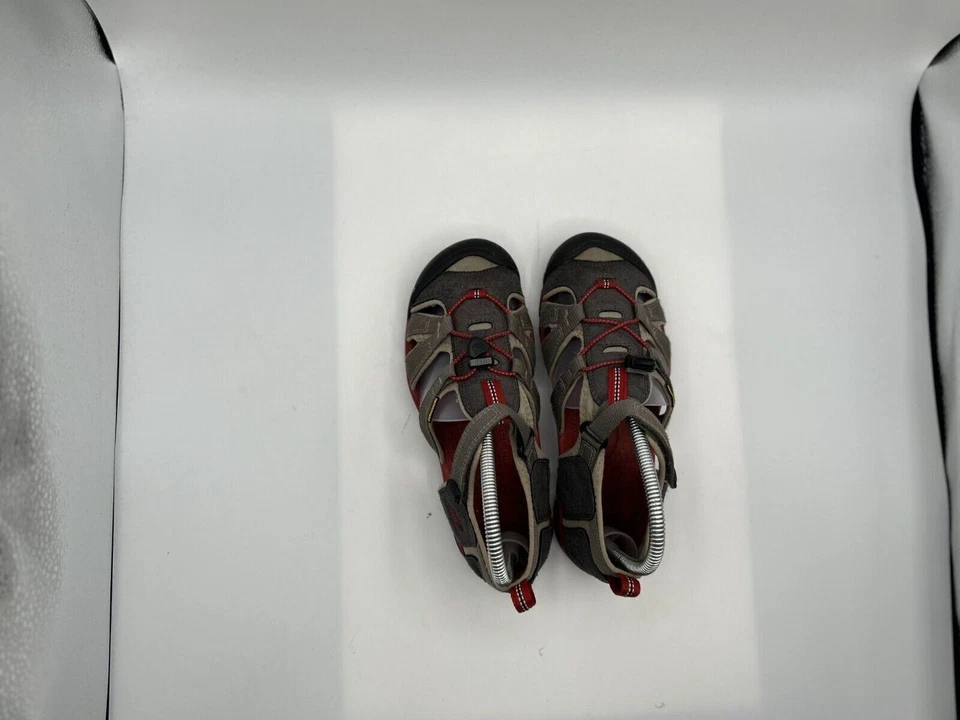 Sandalia de exterior Keen Seacamp II para niños talla 4 tela gris oliva IMPERMEABLE Foto 4 de 4