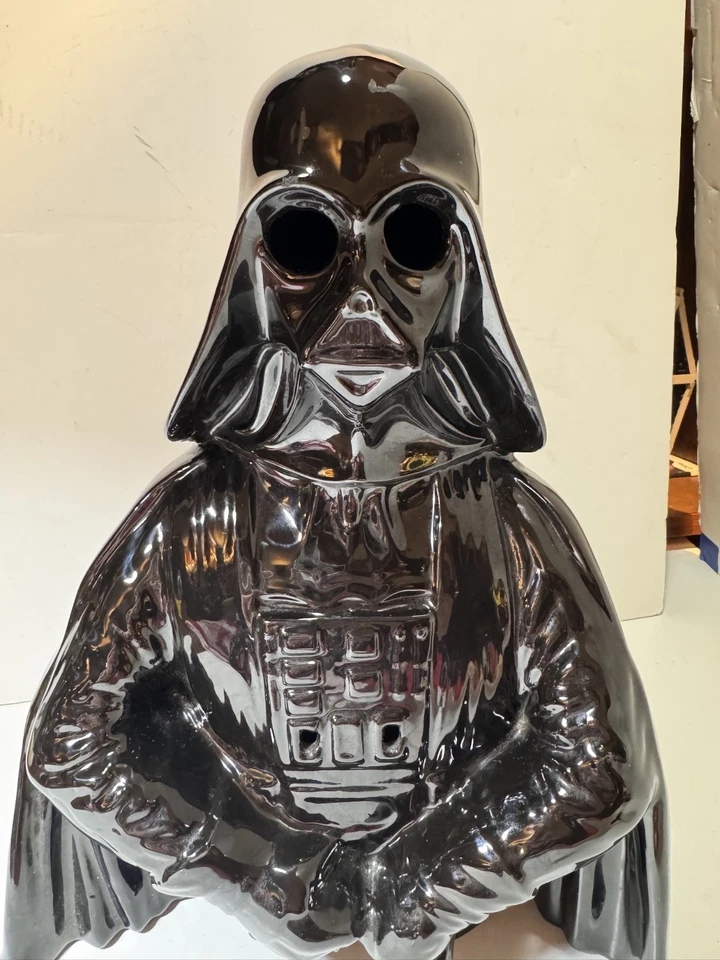 VTG 1977 Lucasfilm Star Wars Darth Vader Ceramic EXCELLENT COND APPROX 13" - Image 2 of 4
