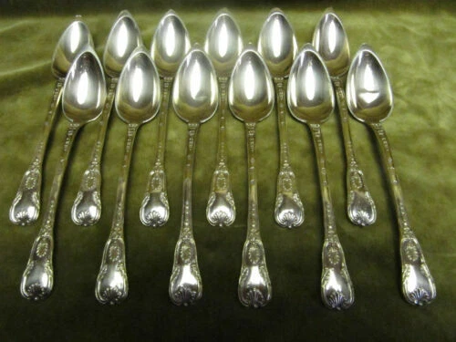 Objets du XIXe siècle et avant régences