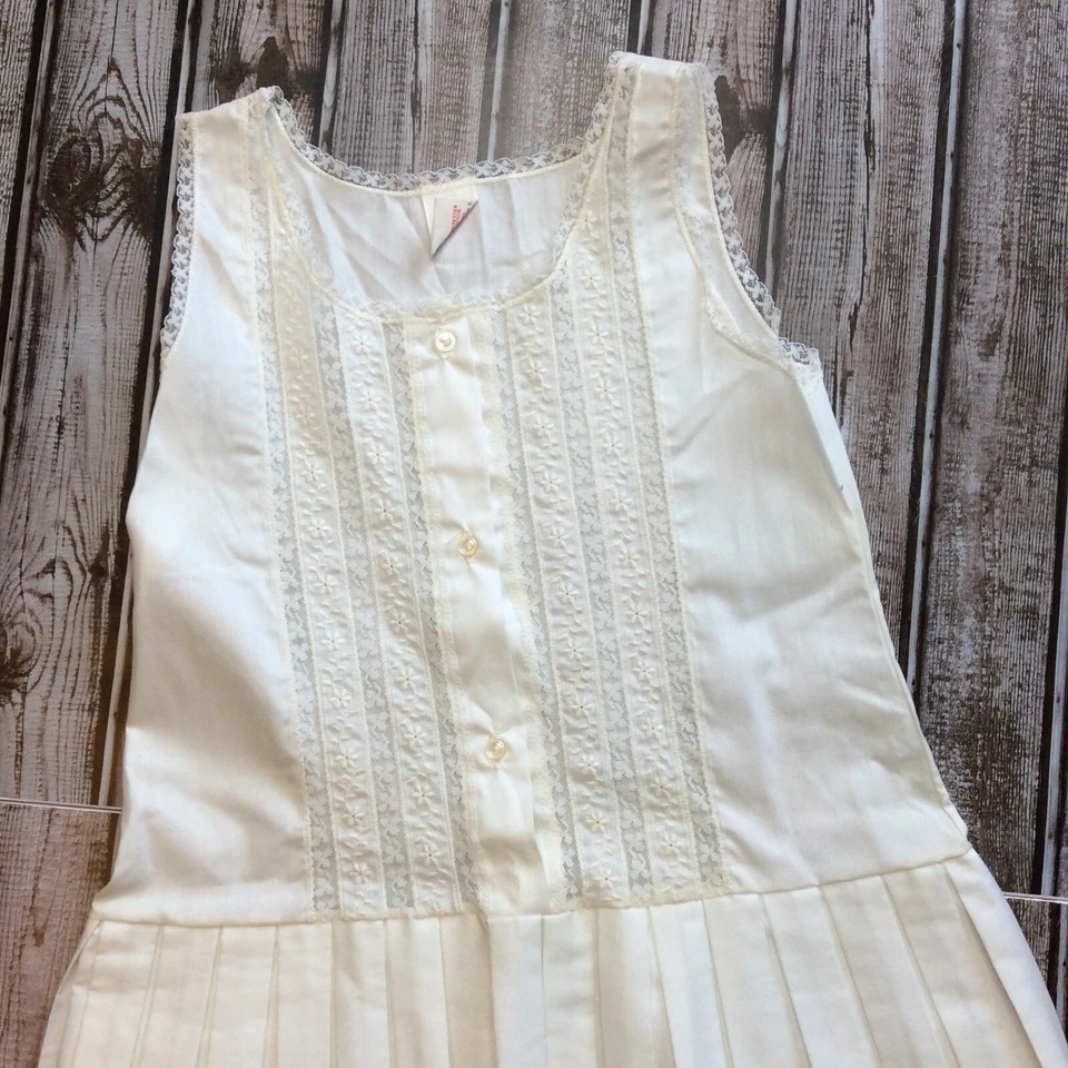 Enagua sin cordones completa Her Majesty Girls talla 8 caja falda plisada botón delantero Foto 2 de 4