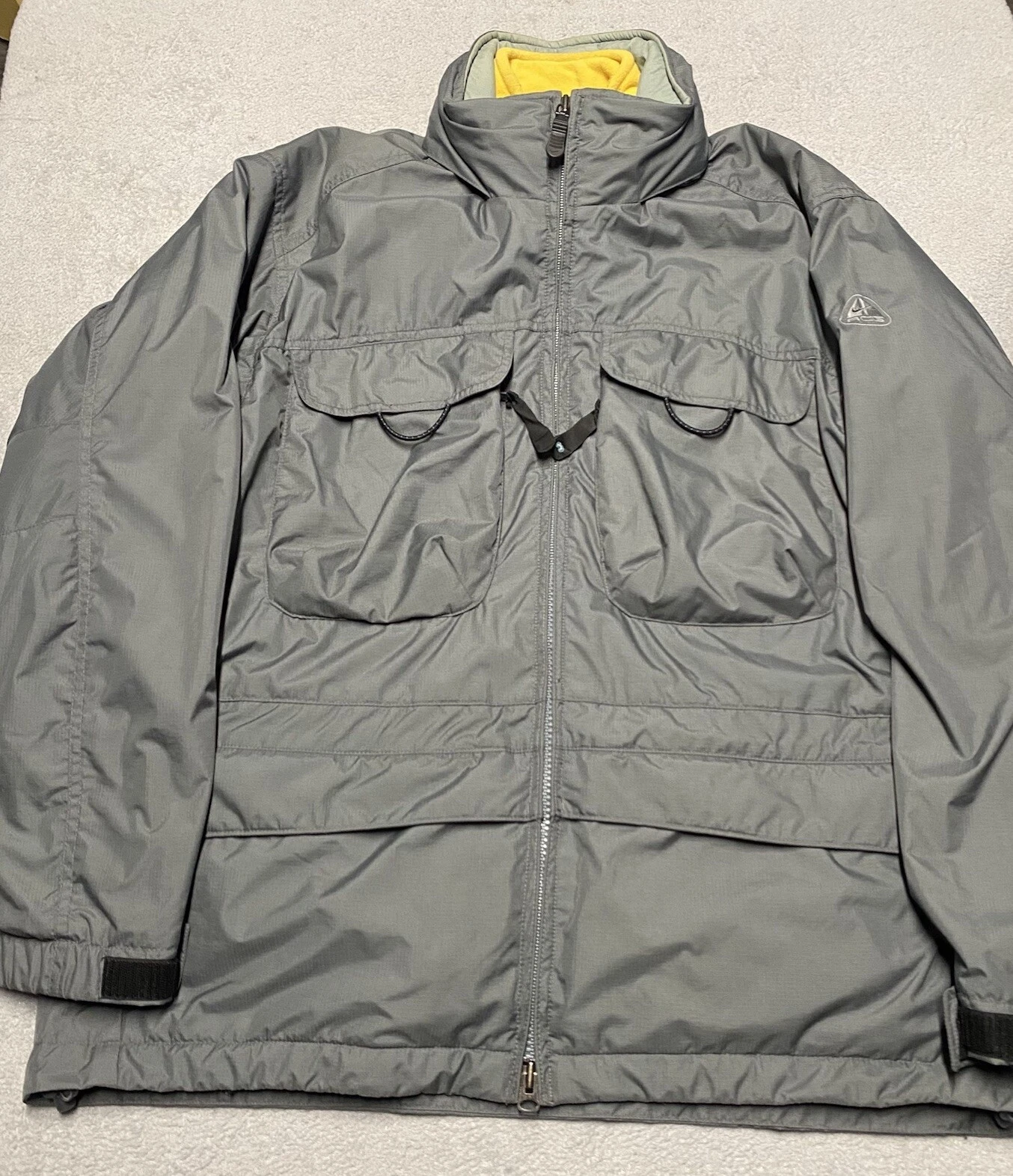 Nike ACG Ski Coat Mens Medium Gray 2 in 1 Utility Removable Fleece Hood Gorpcore