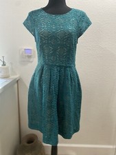 Women’s Dress Mimi Chica Size Medium Green lace over lay on skin-colored lining