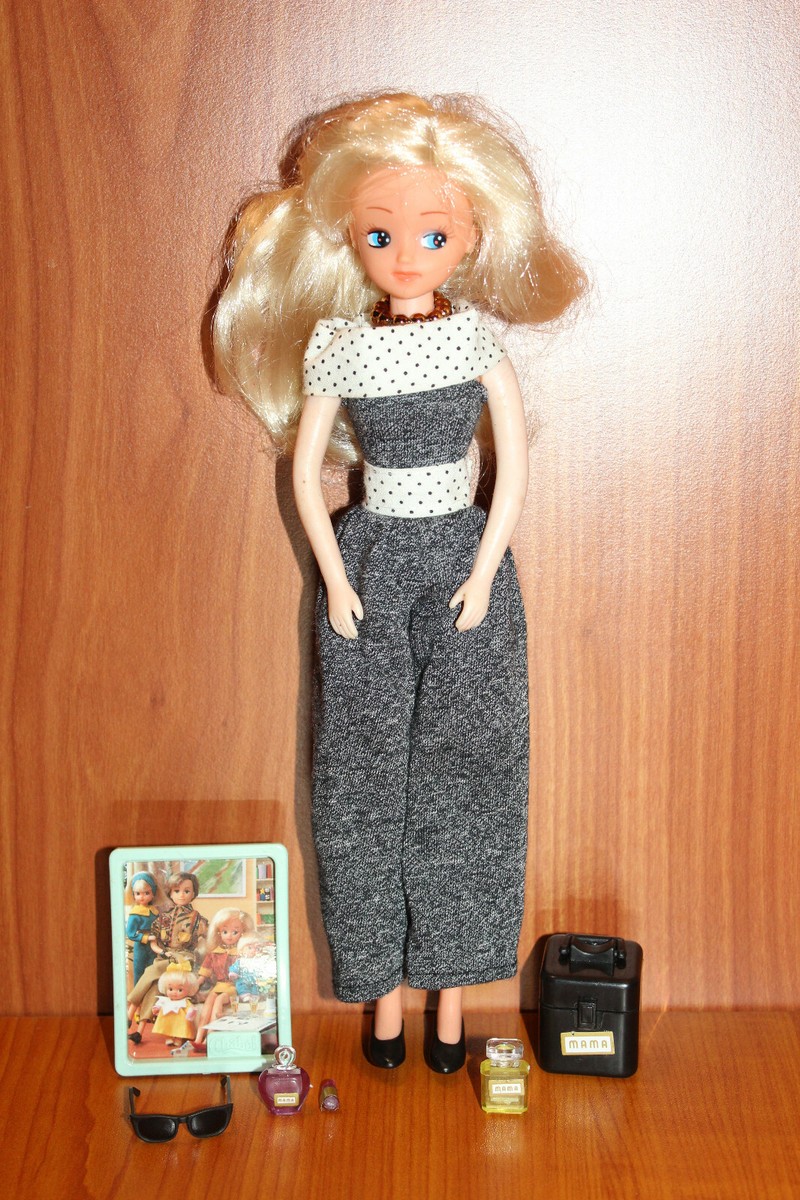 CHABEL MUÑECA DOLL 
