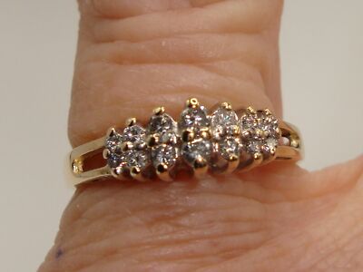 LOVELY MAGIC-GLO 14K SOLID GOLD APPROX/ 1/4 CTW DIAMOND RING! SZ 6.5
