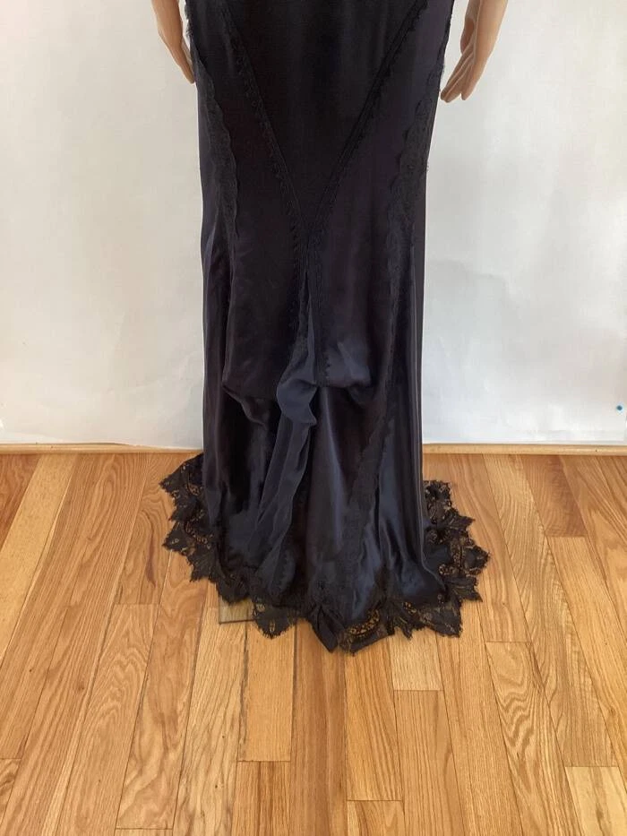 ABITO VERSACE VINTAGE INSERTO IN PIZZO A IMMERSIONE POSTERIORE APERTA SETA BLU SCURO TAGLIA 40