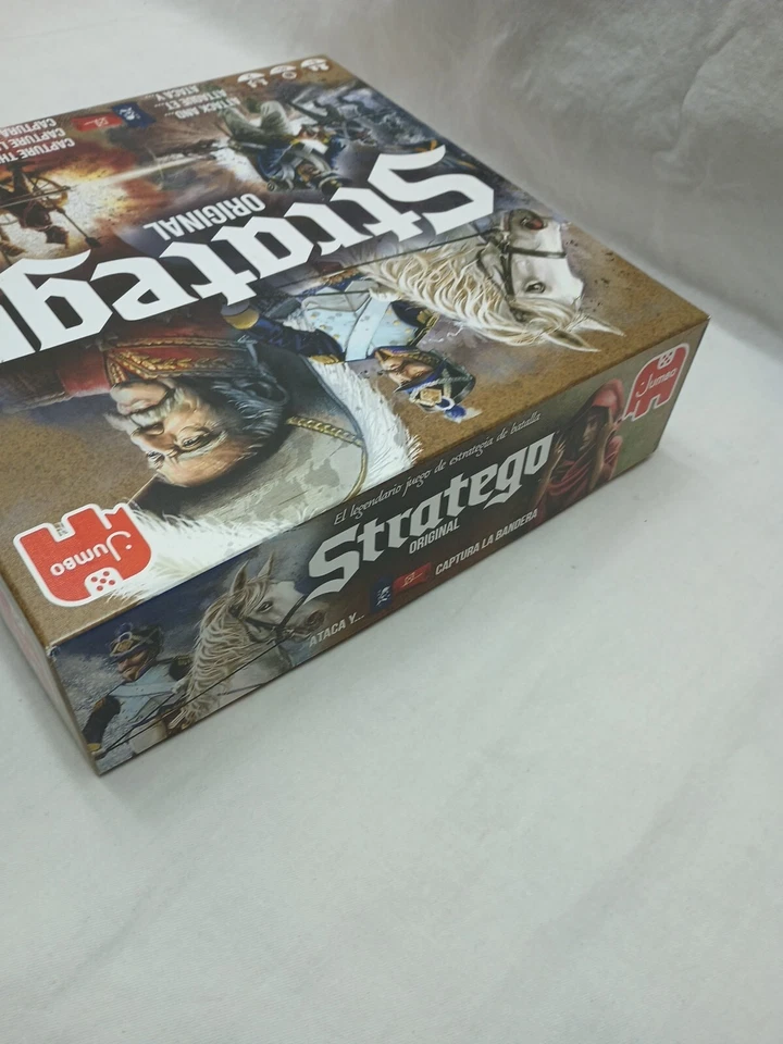 Stratego Original Board Game - Image 4 of 4