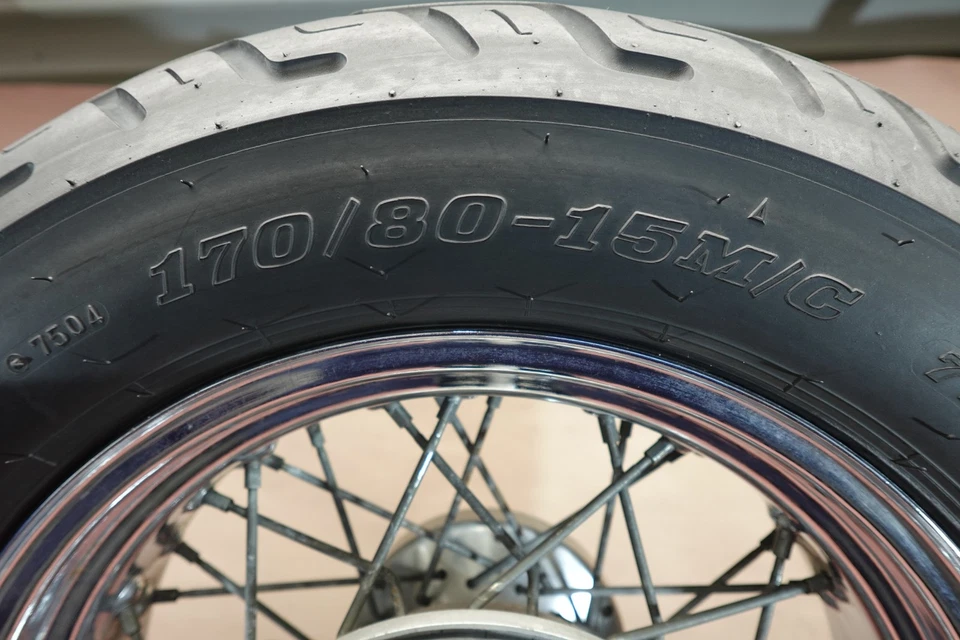 Llanta trasera Dunlop 170/80-15 Yamaha V-Star 1100 V Star XVS1100 1999-2009 Foto 2 de 4