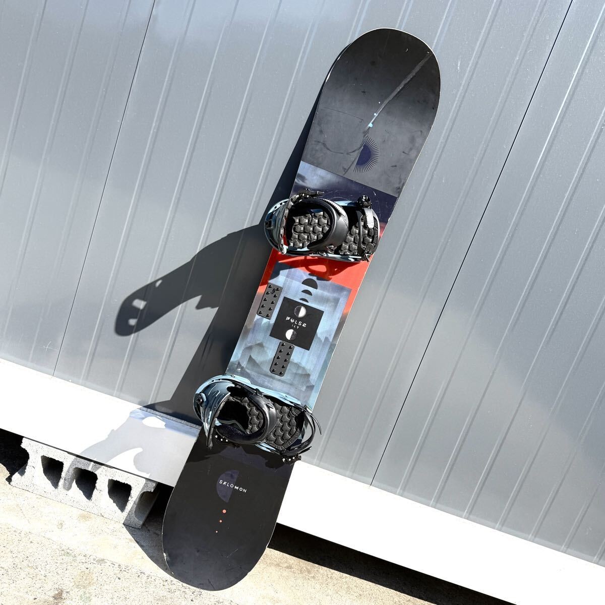サロモンスノーボード PULSE149cm バインディング付Burtonバッグ付 サロモンスノーボード PULSE149cm バインディング付Burtonバッグ付