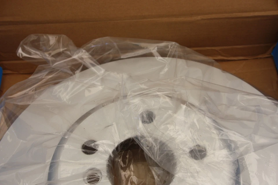 Disco de freno trasero izquierdo bmw x3 g01 6860925 original Foto 2 de 4