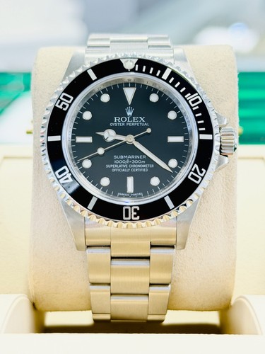 Rolex Submariner 14060 No Date Bezel engraved V serial  Box and Booklets MINT