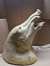 Taxidermie. Forme en mousse polyuréthane  + yeux pour tête
