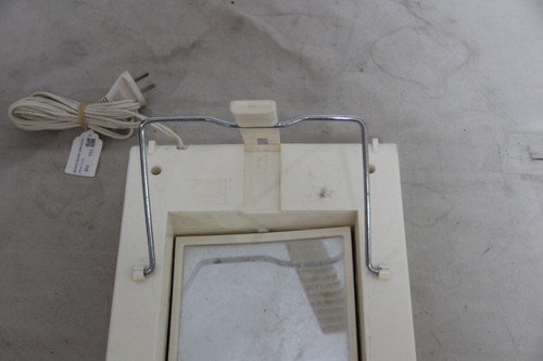 Vintage general electric Dual-Sided Lighted Makeup Mirror working M - Picture 10 of 12