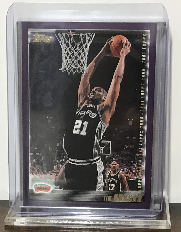 2000-01 TIM DUNCAN SAN ANTONIO SPURS TOPPS #60 HALL OF FAMER - Image 3 of 4