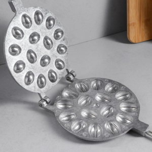 Oreshki Backform Für Walnuss-Kekse - 16-fach Mit Holzgriff (44,2 Cm)