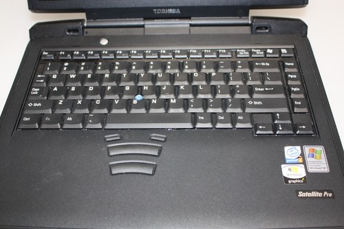 Toshiba Satellite Pro 6100SB Pentium 4 1.8GHz 512 MB NO HDD No Batt - Picture 9 of 10
