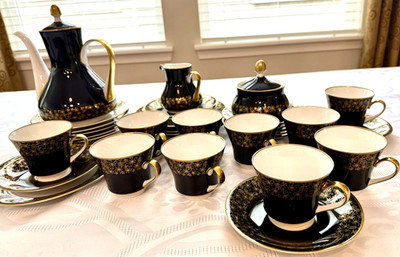Vintage Echt Weimar Kobalt & Gold Harmonie Pattern Tea Set #7243 total 35 pieces