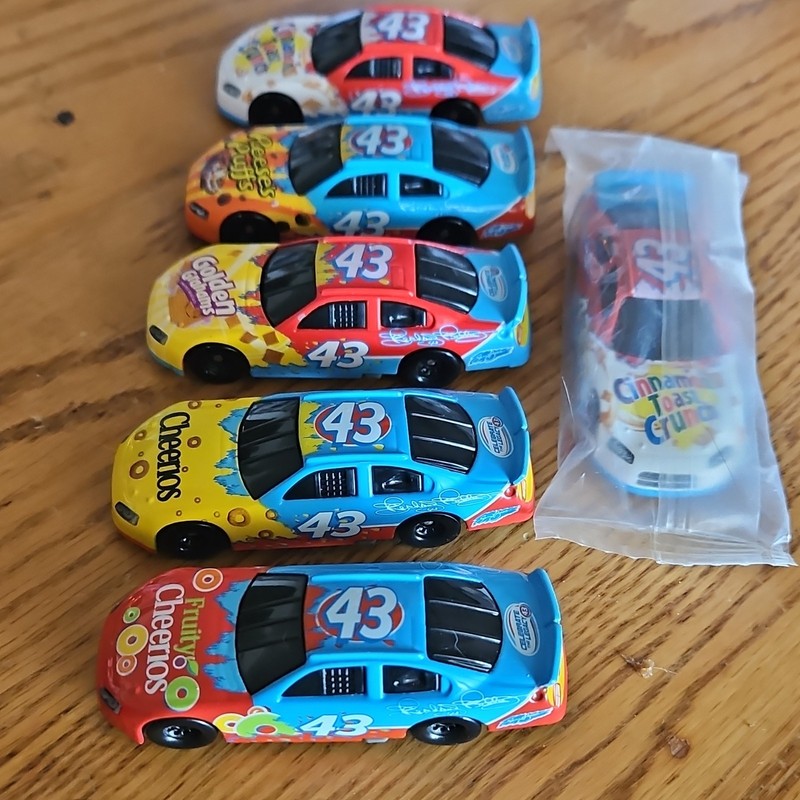 2008 Richard Petty #43 General Mills 6-Car Lot - Complete Set + Sealed Extra