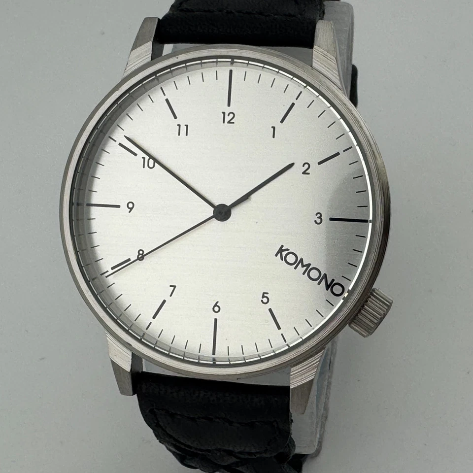 Komono Winston Reloj Cuarzo Hombre 30m Cuero Plateado Japón Movt Analógico Batería Nueva Foto 2 de 4