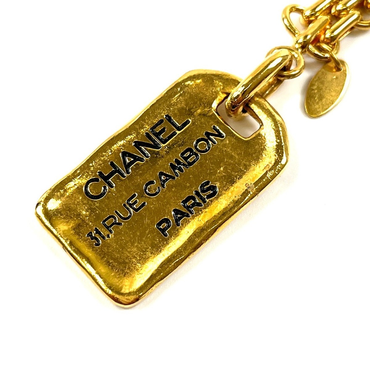 CHANEL シャネルキーホルダー 31 RUE CAMBON　KEYRING Chanel Keychain Gold Color Logo Key Ring Authentic RUE CAMBON